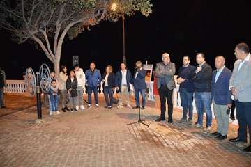 Telde rinde homenaje a Luis López Sosa con el descubrimiento de una placa en el mirador de Clavellinas/TA y FJS Fotografía.